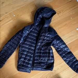 UNIQLO ultra light down jacket (navy)